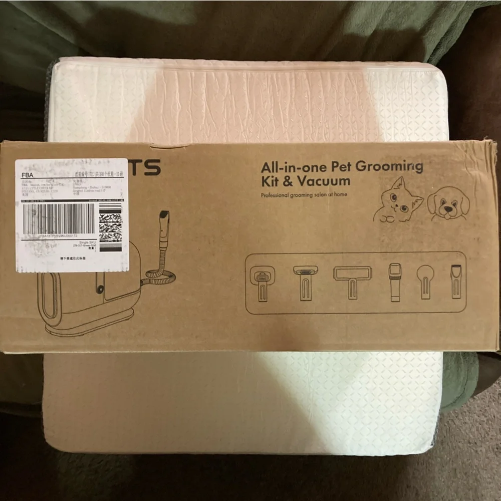 All-In-One Pet Grooming Vacuum and Grooming Kit